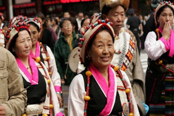 Tibetan parade